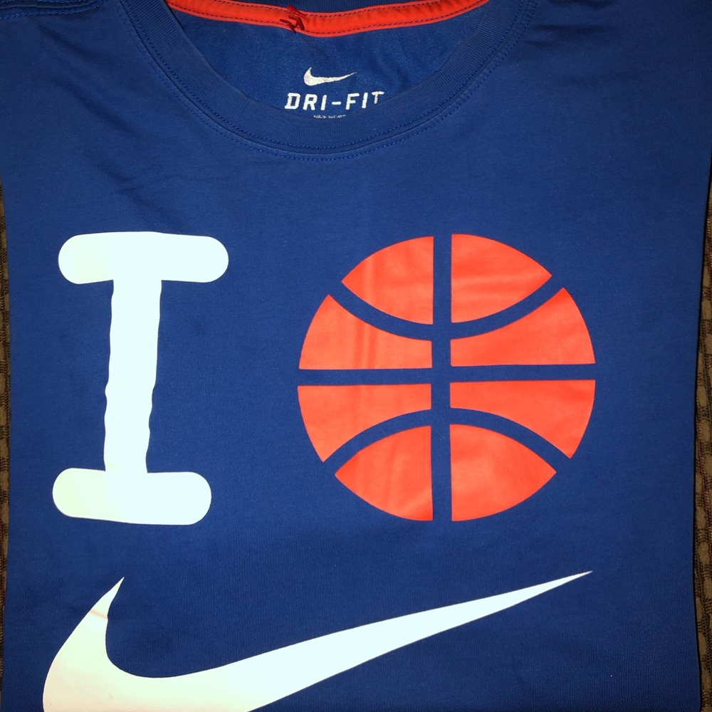 Nike Men’s Tee Large
